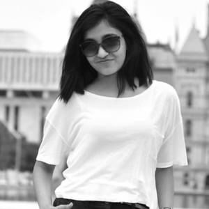 Meet your Posher, Srushti